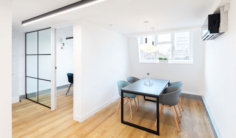 Office Space 11-13 Charlotte Street - Image 3