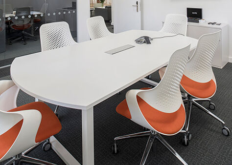 Office Space Redwood House - Image 9