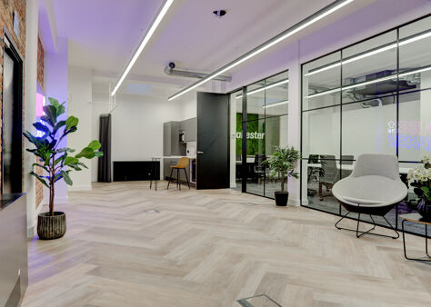 Office Space 11 Cursitor Street - Image 3