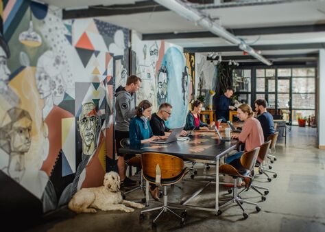 Office Space Tribe Porty - Image 6