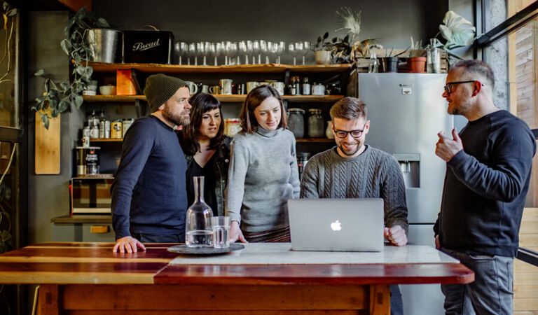 Office Space Tribe Porty - Image 3