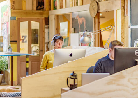 Office Space Tribe Porty - Image 4