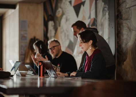 Office Space Tribe Porty - Image 2