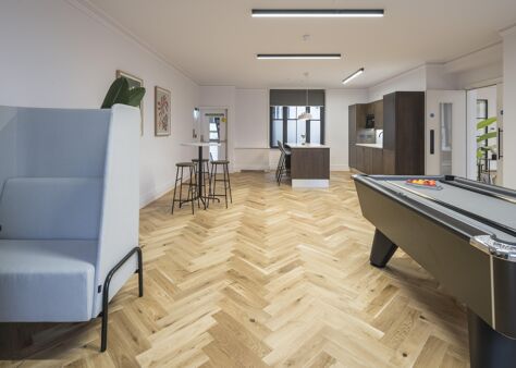 Office Space 89 Charterhouse Street - Image 5