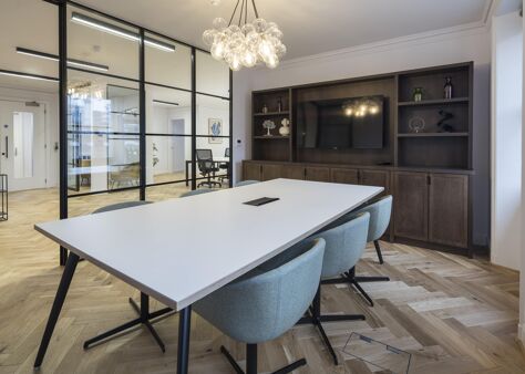 Office Space 89 Charterhouse Street - Image 2