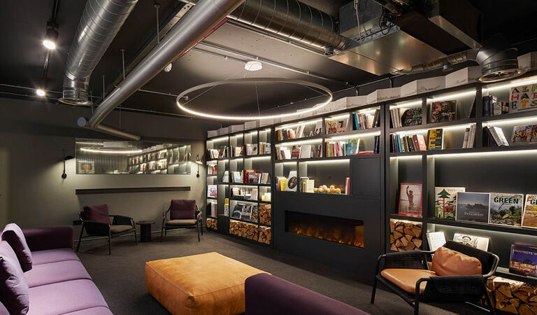 Image #5 of 71 Central Street