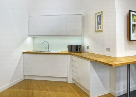 Office Space 5 St Bride Street  - Image 6