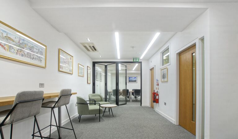 Office Space 5 St Bride Street  - Image 2