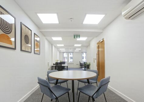 Office Space 5 St Bride Street  - Image 12