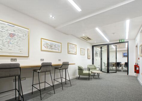 Office Space 5 St Bride Street  - Image 4