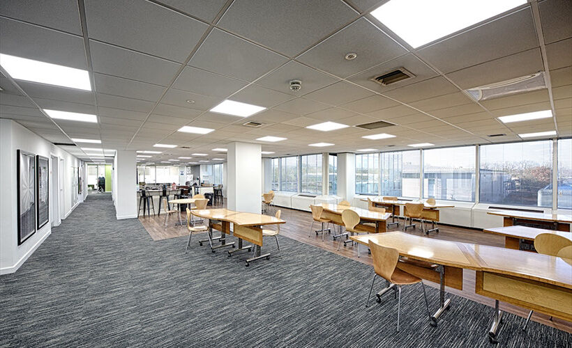 Office Space Astral Towers, Crawley  - Image 10