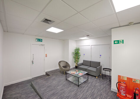 Office Space Astral Towers, Crawley  - Image 5