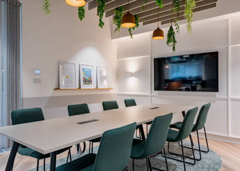 Office Space 27 Harper Road - Image 8