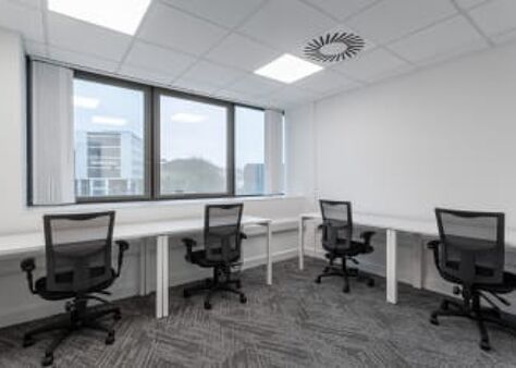 Office Space 84 Salop Street - Image 5