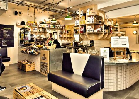 Office Space Eagle House - Image 2