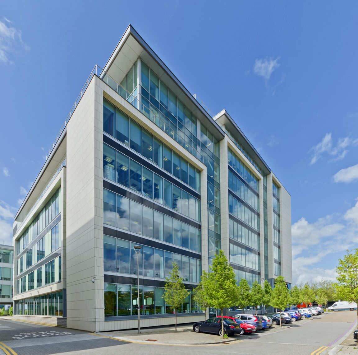 Office Space Milton Keynes Pinnacle - Image 1