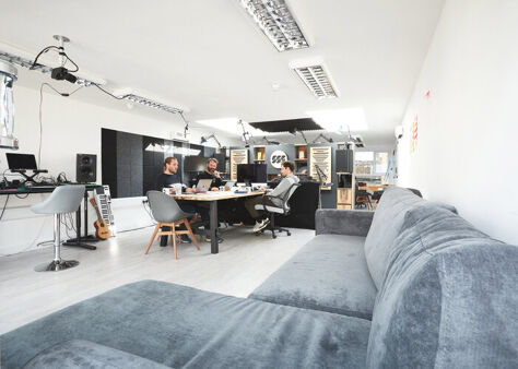 Office Space Container Ville - Image 8