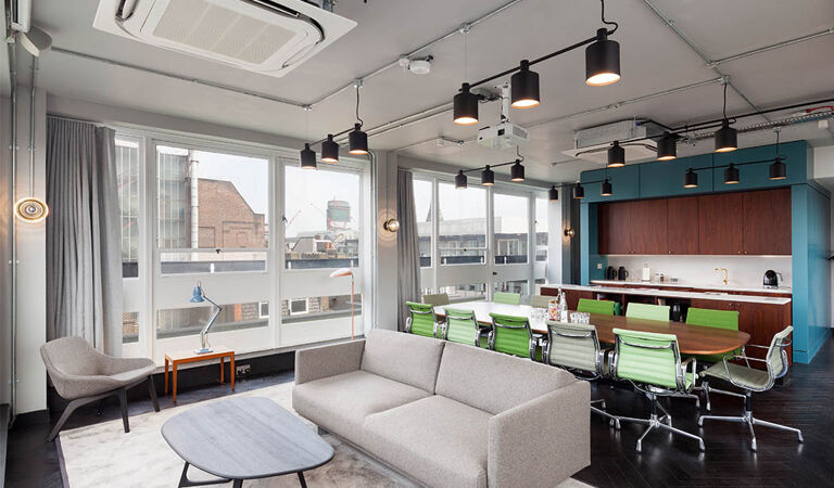 Image #5 of 2 Riding House Street