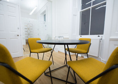 Image #3 of 7 Henrietta Street