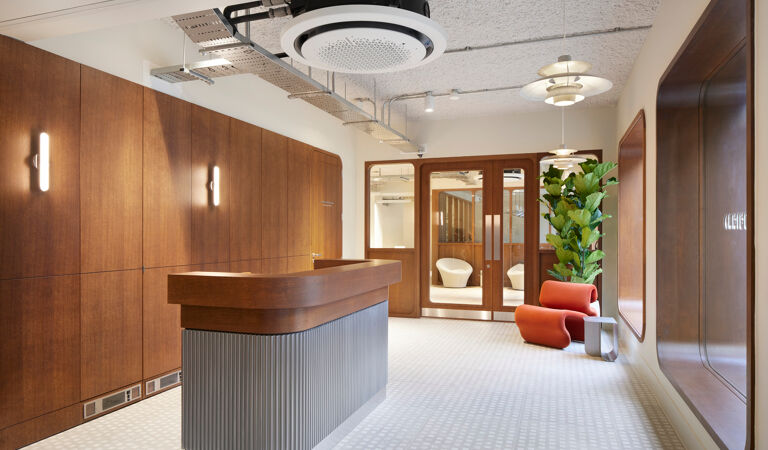 Office Space 45 Whitfield Street - Image 2