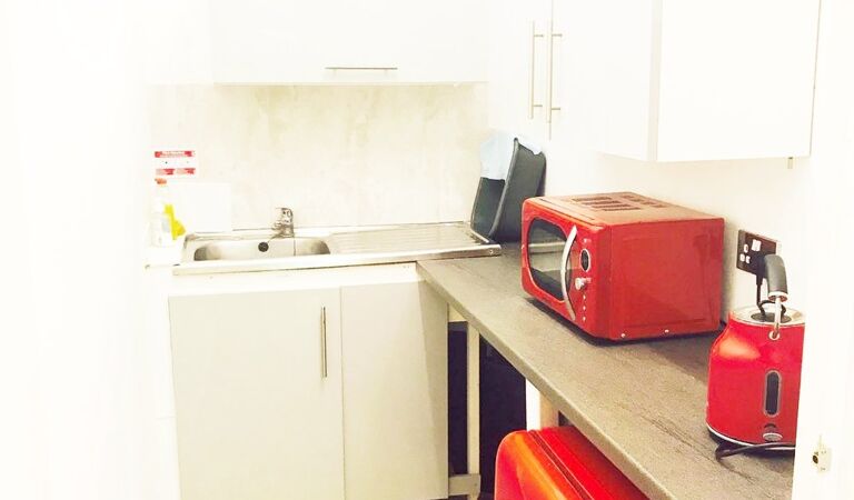 Office Space 35 A/B/C PECKHAM - Image 2