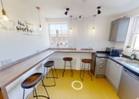 Office Space Markham House - Image 6