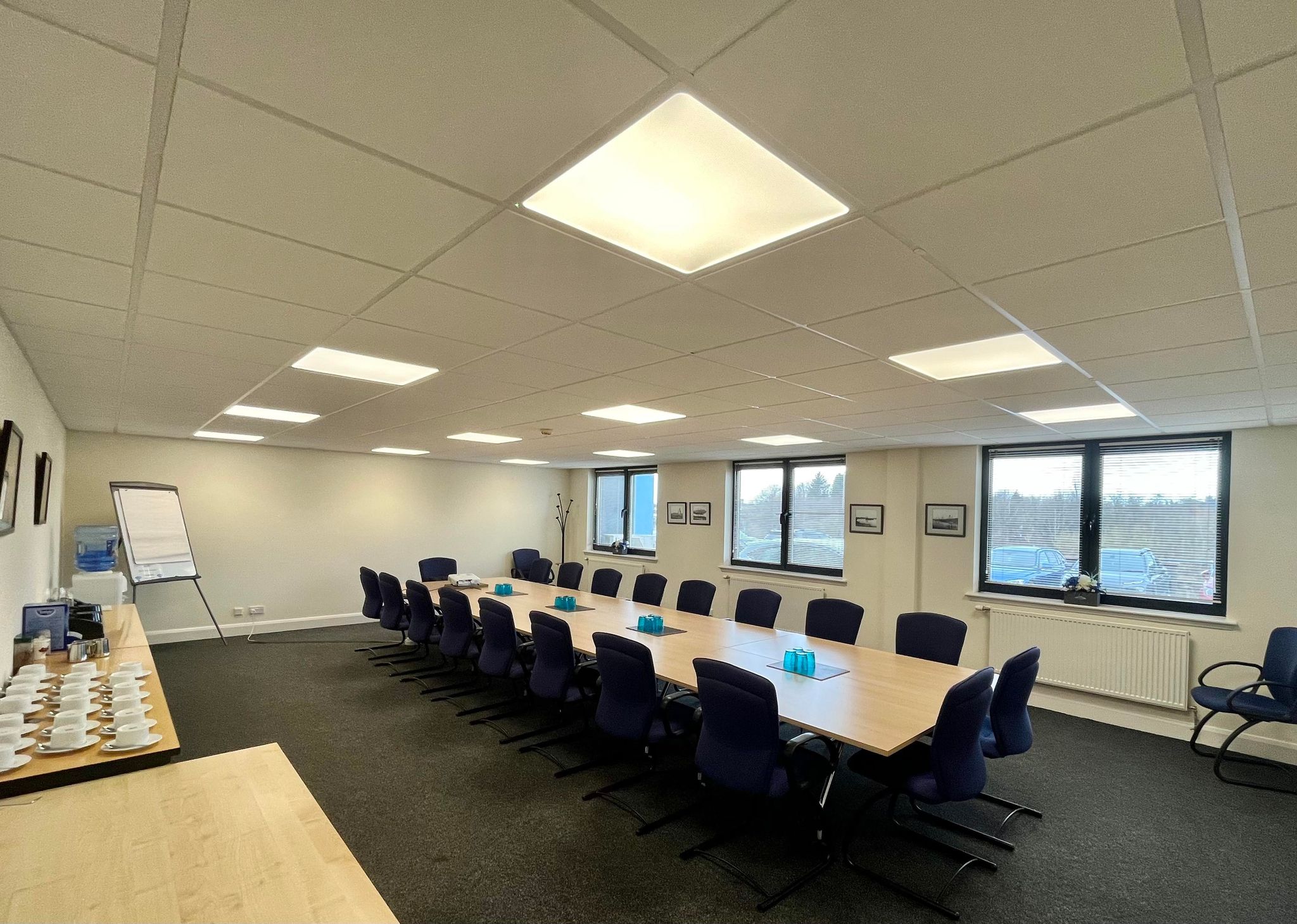 Office Space Castlecroft Business Centre - Image 6