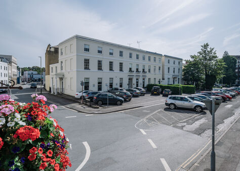 Office Space Harley House - Image 3