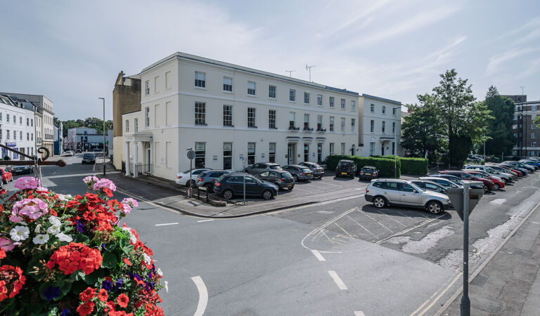 Office Space Harley House - Image 3