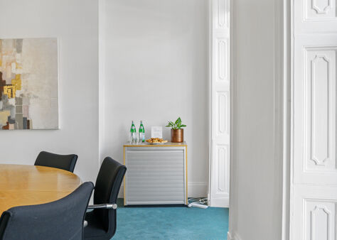 Office Space Harley House - Image 9