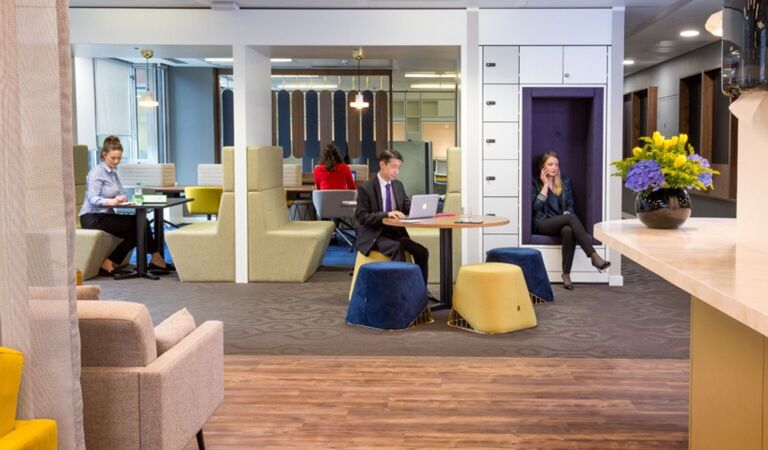 Image #3 of 105 Victoria Street