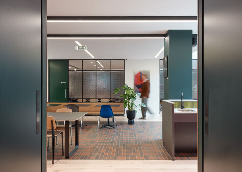 Office Space Phoenix House - Image 12