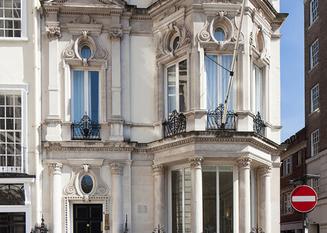 Image #2 of 23 Berkeley Square