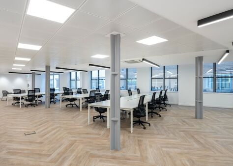 Office Space 4 Roger Street - Image 2