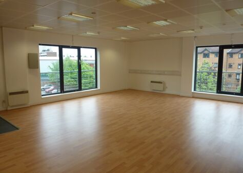 Office Space Evelyn Court - Image 4