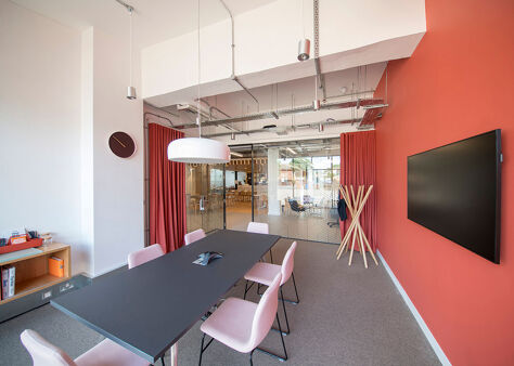 Image #5 of Jubilee House