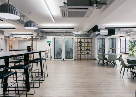 Office Space 15 Hatfields - Image 11