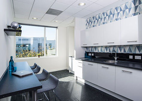 Office Space 2 Falcon Gate - Image 6