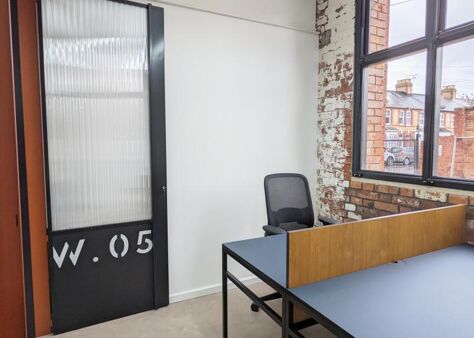 Office Space Collar Factory - Image 22