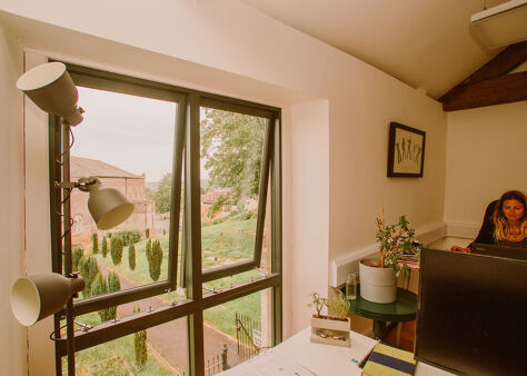 Office Space Collar Factory - Image 14