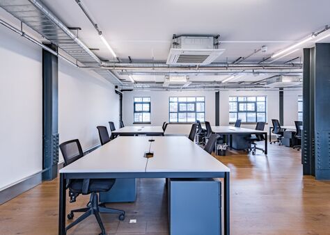 Office Space 61-67 Old Street - Image 8
