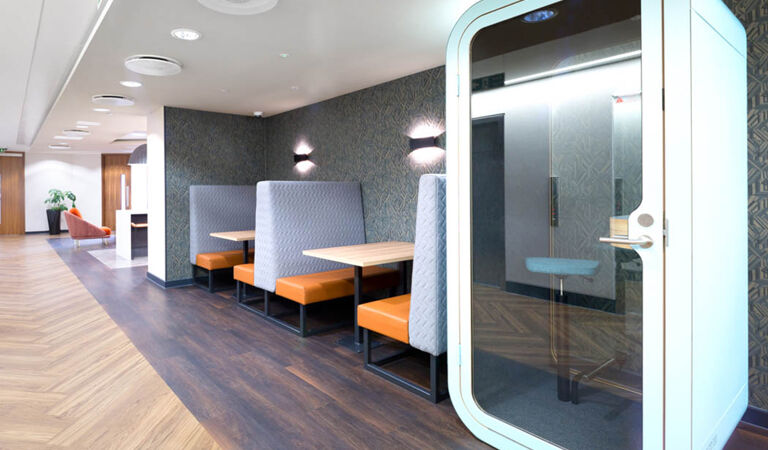 Image #4 of 75 King William Street