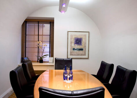 Image #5 of 17 Cavendish Square