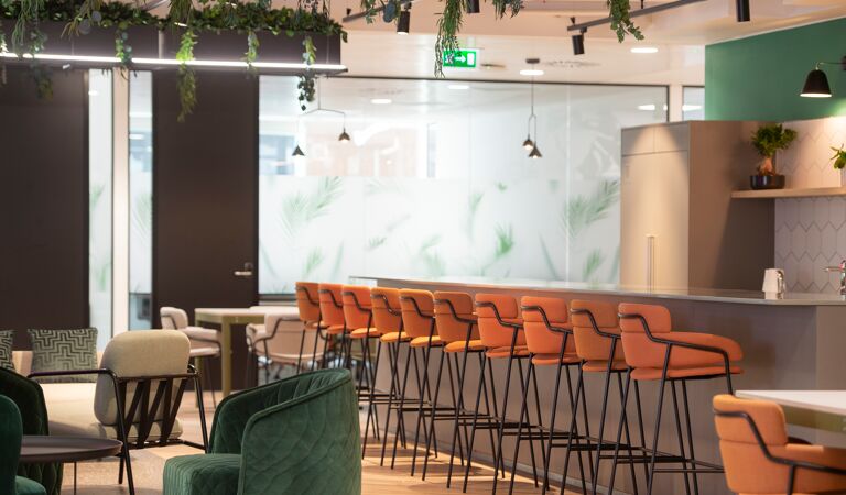 Office Space R+ - Image 3