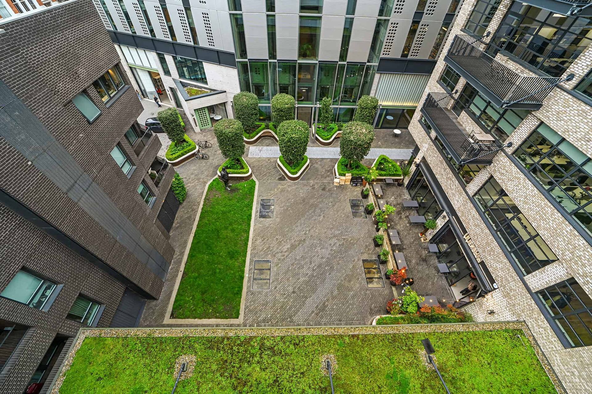 Office Space Old Street Yard - Image 1