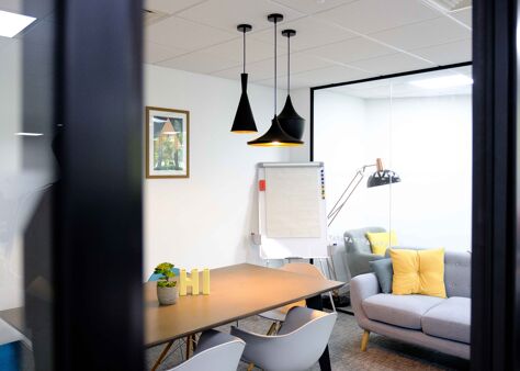 Office Space SH Studios - Image 99