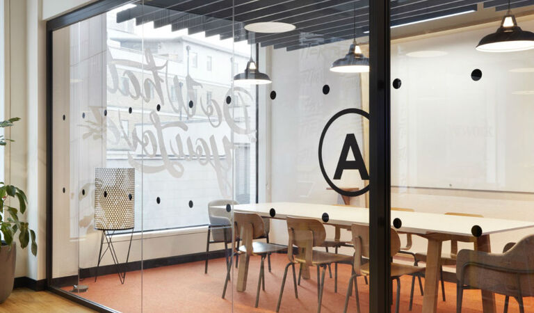 Image #3 of 145 City Road