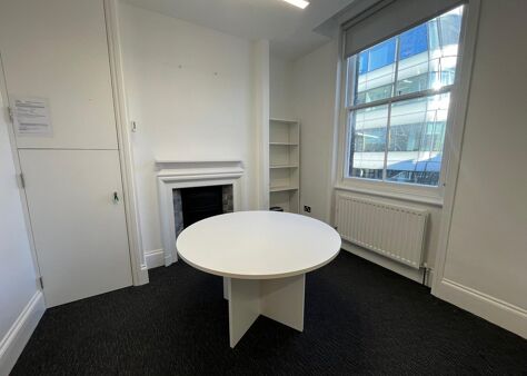 Office Space 15 Savile Row - Image 2