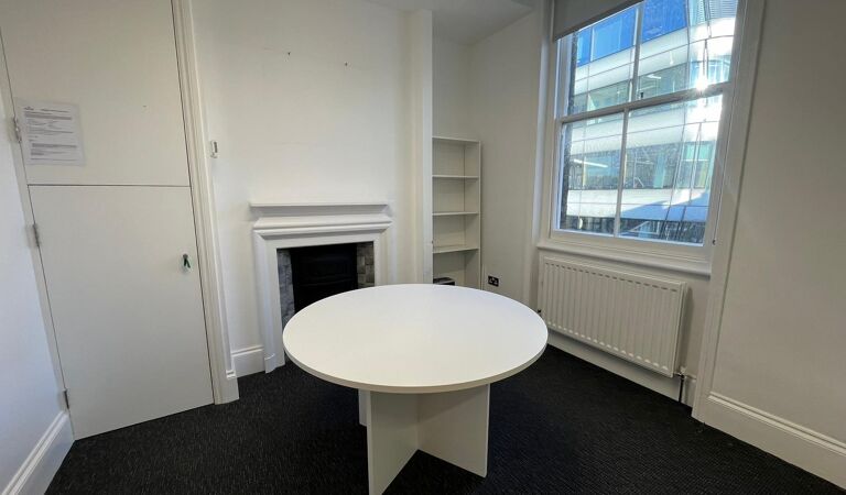 Office Space 15 Savile Row - Image 2