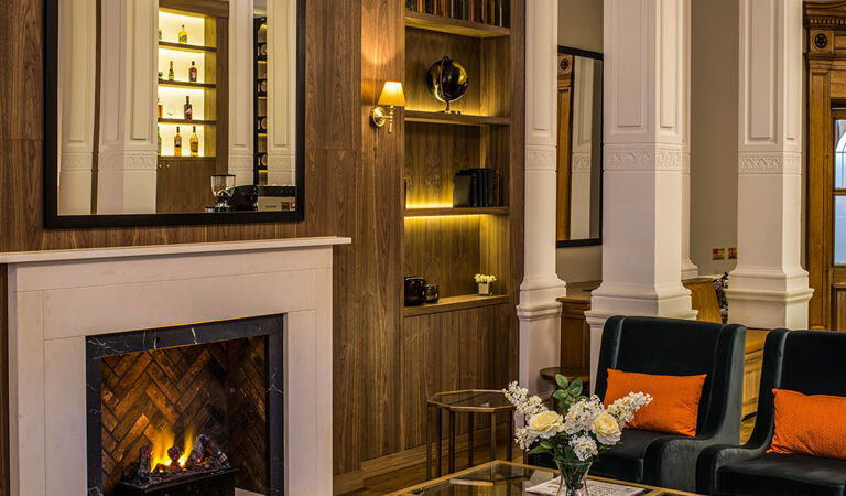 Image #4 of Central Court